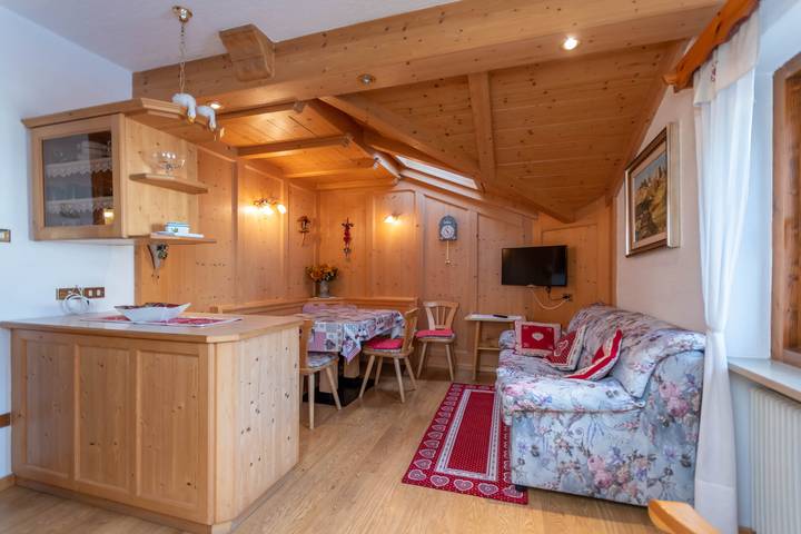 Gîte pour 6 personnes, avec balcon à Moena - 3