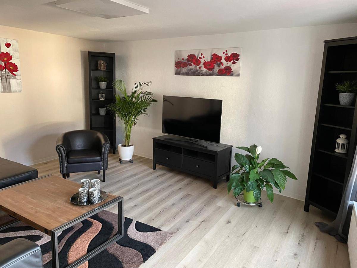 Ganze Wohnung, One-Bedroom Apartment in Dillenburg, Naturpark Lahn-Dill-Bergland