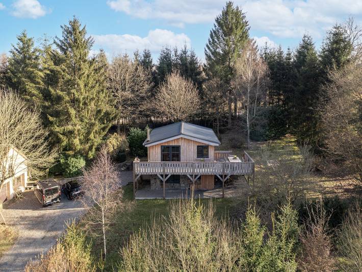 Location de vacances pour 6 personnes, avec balcon/terrasse et terrasse, adapté aux familles à La Roche-en-Ardenne - 2