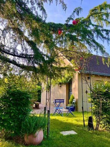 Cottage pour 2 personnes, avec jardin et vue à Le Poinçonnet