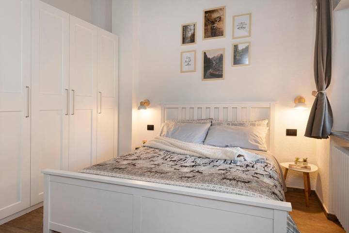 Gîte pour 4 personnes, avec vue et jardin dans Roisan - 3
