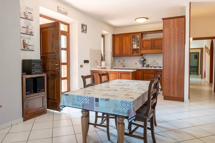 Ganze Wohnung, Apartment 'Casa Isidora' mit Bergblick, Wlan und Klimaanlage in Montepulciano, Chianti