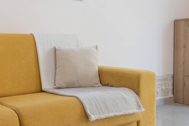 Ganze Wohnung, Ferienwohnung 'Calipso' mit Wi-Fi und Klimaanlage in Giovinazzo, Bari Provinz
