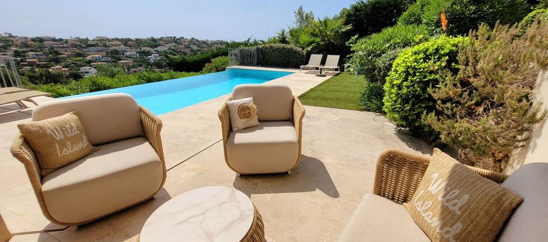Location de vacances pour 6 personnes, avec jardin et piscine dans Golf Bluegreen Sainte-Maxime - 2