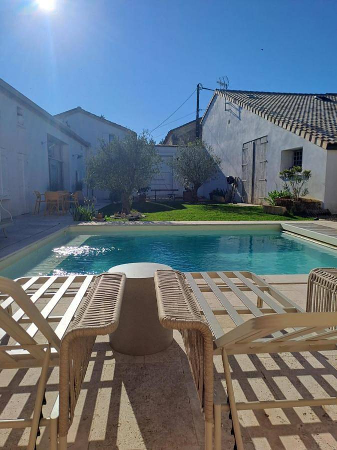 Maison de vacances pour 6 personnes, avec vue ainsi que jardin et piscine