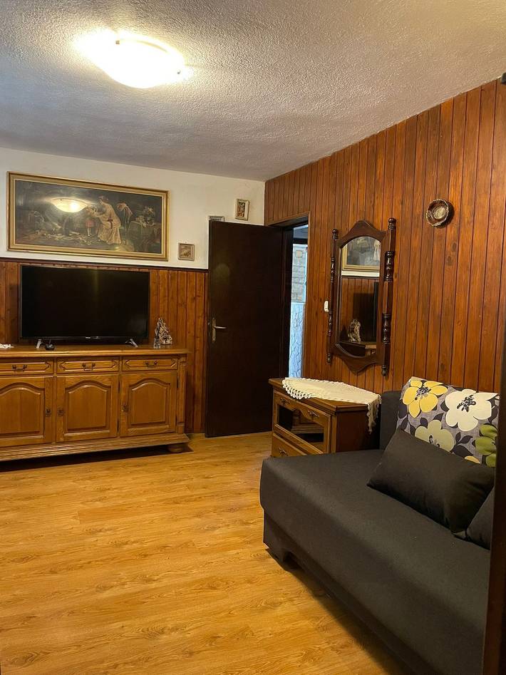 Ganze Wohnung, 2-Zimmer-Ferienwohnung mit Terrasse und Meerblick Bucht Donja Krušica, Solta A-15636-a in Solta