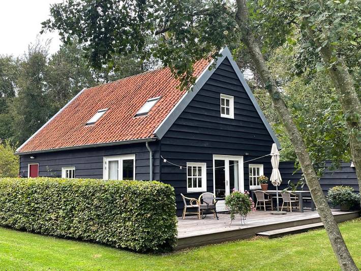 Ferienwohnung für 4 Personen, mit Terrasse und Garten sowie Sauna und Ausblick
