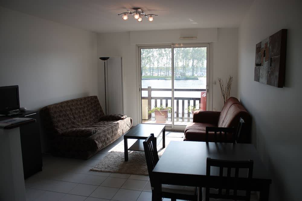 Appartement entier, Bel Appartement avec vue sur le Canal Caen la mer in Ouistreham, Région de Caen