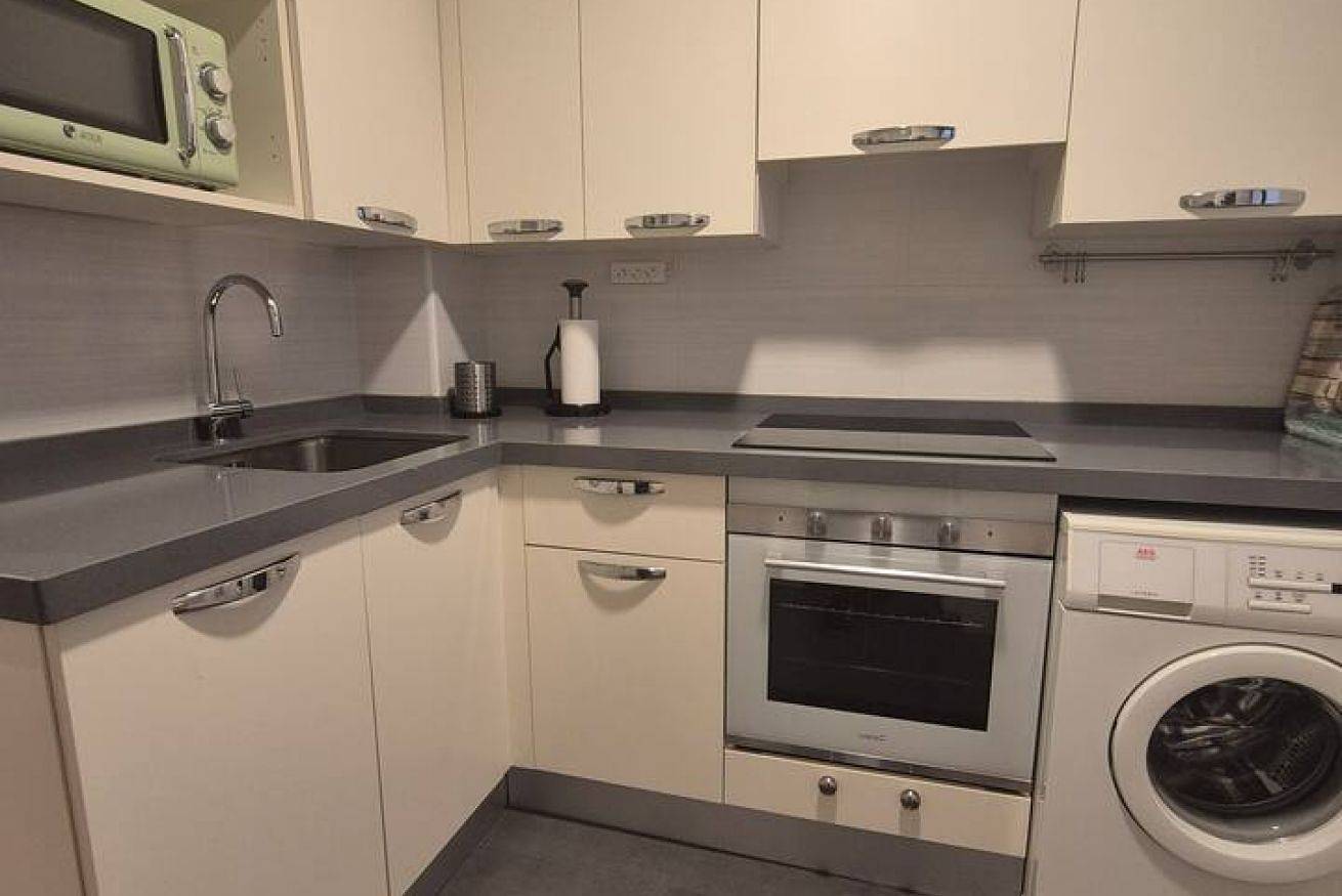 Appartamento intero, 1A150 Centrally located apartment in Gijón in Distrito Centro (Gijón), Gijon
