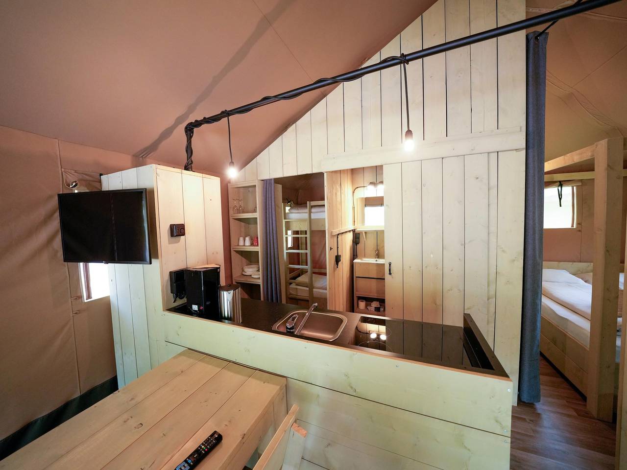 Lodge im Serengeti Park mit Safari-Erlebnis in Hodenhagen, Landkreis Heidekreis