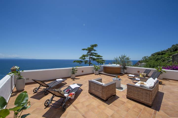 Location de vacances pour 7 personnes, avec terrasse à Praiano - 4