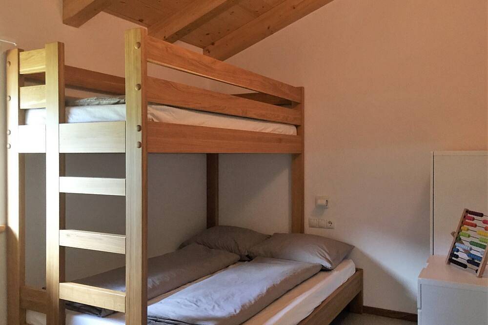 Luxury vacation home with great views in Niedernsill, Pinzgau