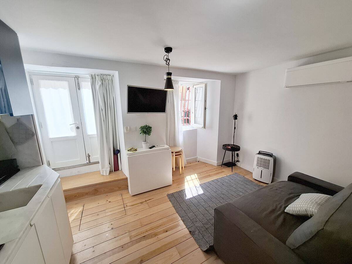 Ganze Wohnung, Studio • Downtown Lisbon • Walkable • A/C in São Miguel (Lissabon), Santa Maria Maior