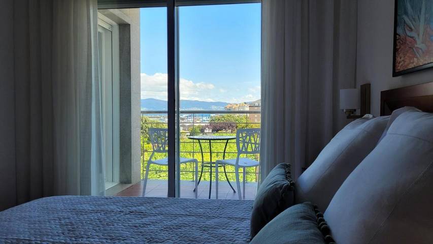 Ferienwohnung für 4 Personen, mit Balkon und Ausblick - 1