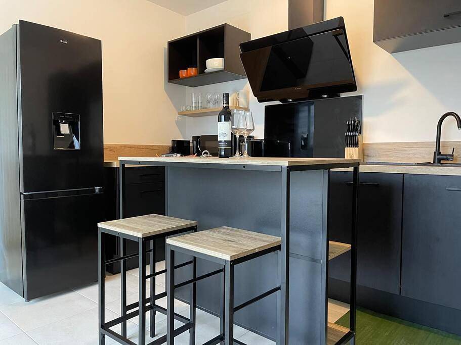 Appartement entier, Luxury apartment near Cdg & Parc Asterix in Vémars, Val-d'Oise