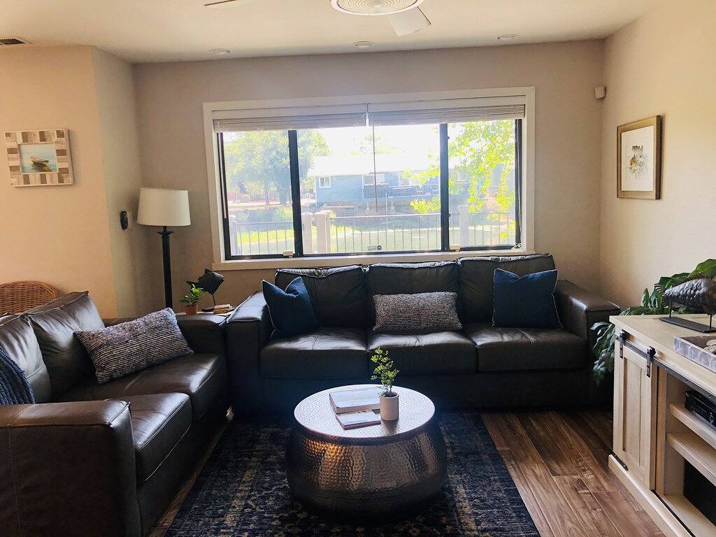 Umgestaltete Gem - Clearlake Lakefront In den Keys - Boaters & Fisherman willkommen! in California North Coast