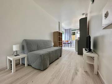 Gîte pour 4 personnes, avec terrasse à Conflans-en-Jarnisy