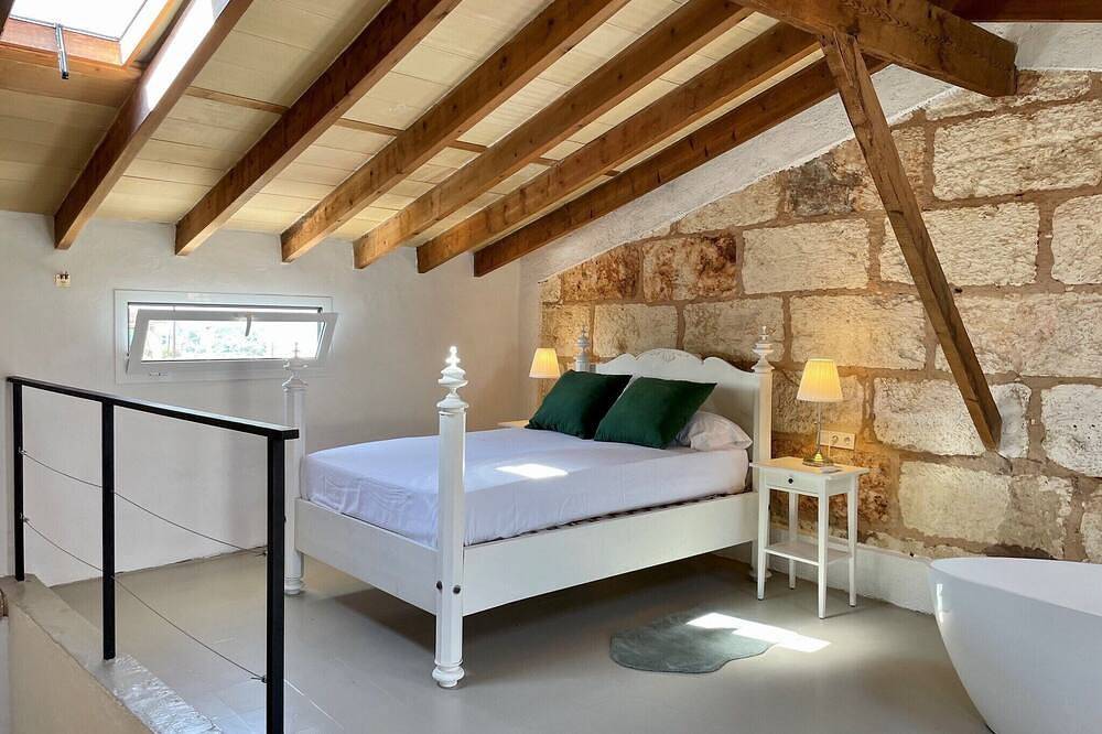 Can Feliu House, in the heart of the cosy village of Búger in Búger, Majorca Center