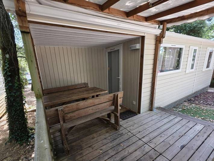 Mobil home pour 6 personnes, avec bassin pour enfant à Lagorce - 3