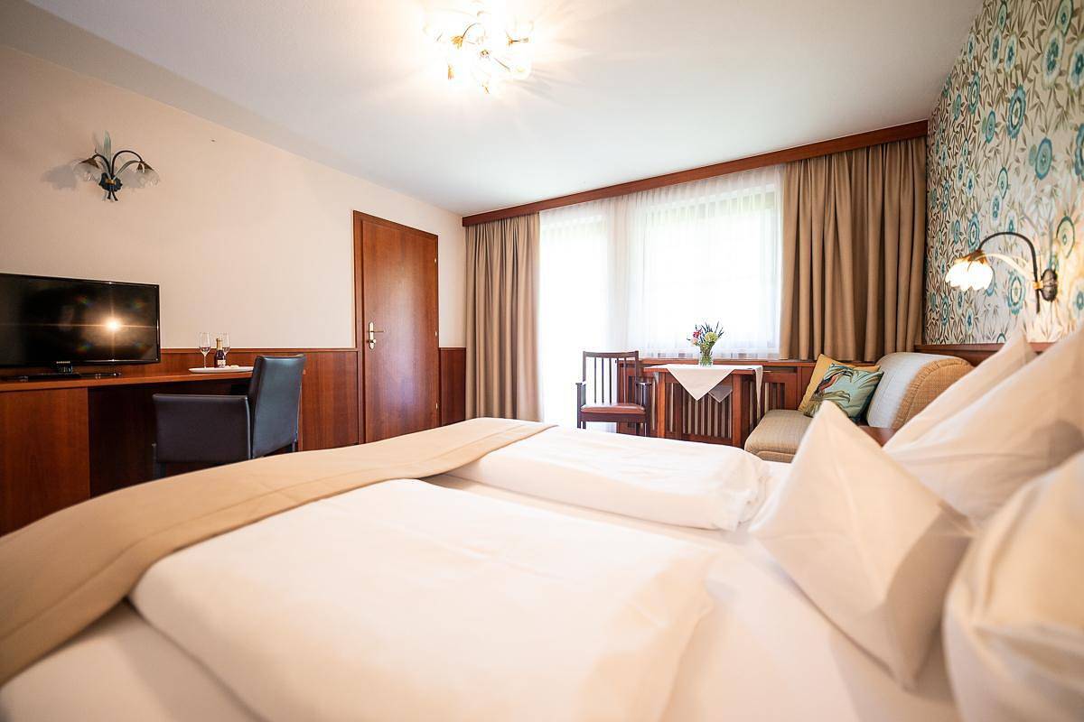 Doppelbettzimmer in Bad Loipersdorf, Steirerland