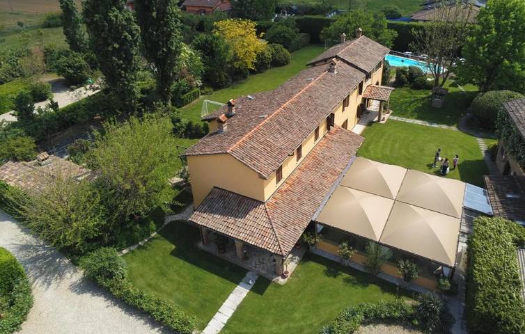 Casa vacanza per 4 persone, con Terrazza e Giardino nonché Piscina a Alessandria (Comune)