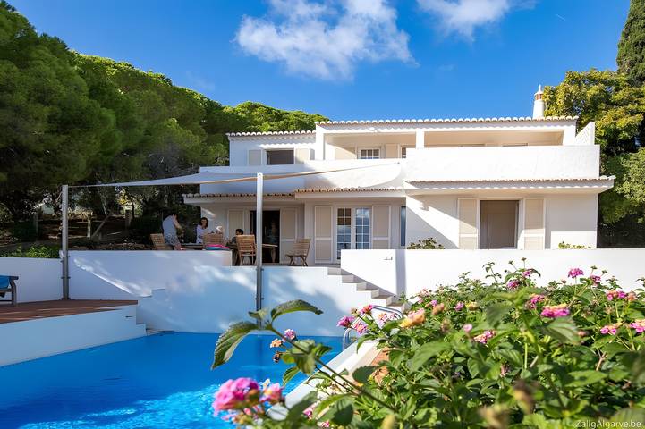 Holiday rental for 10 people in Luz