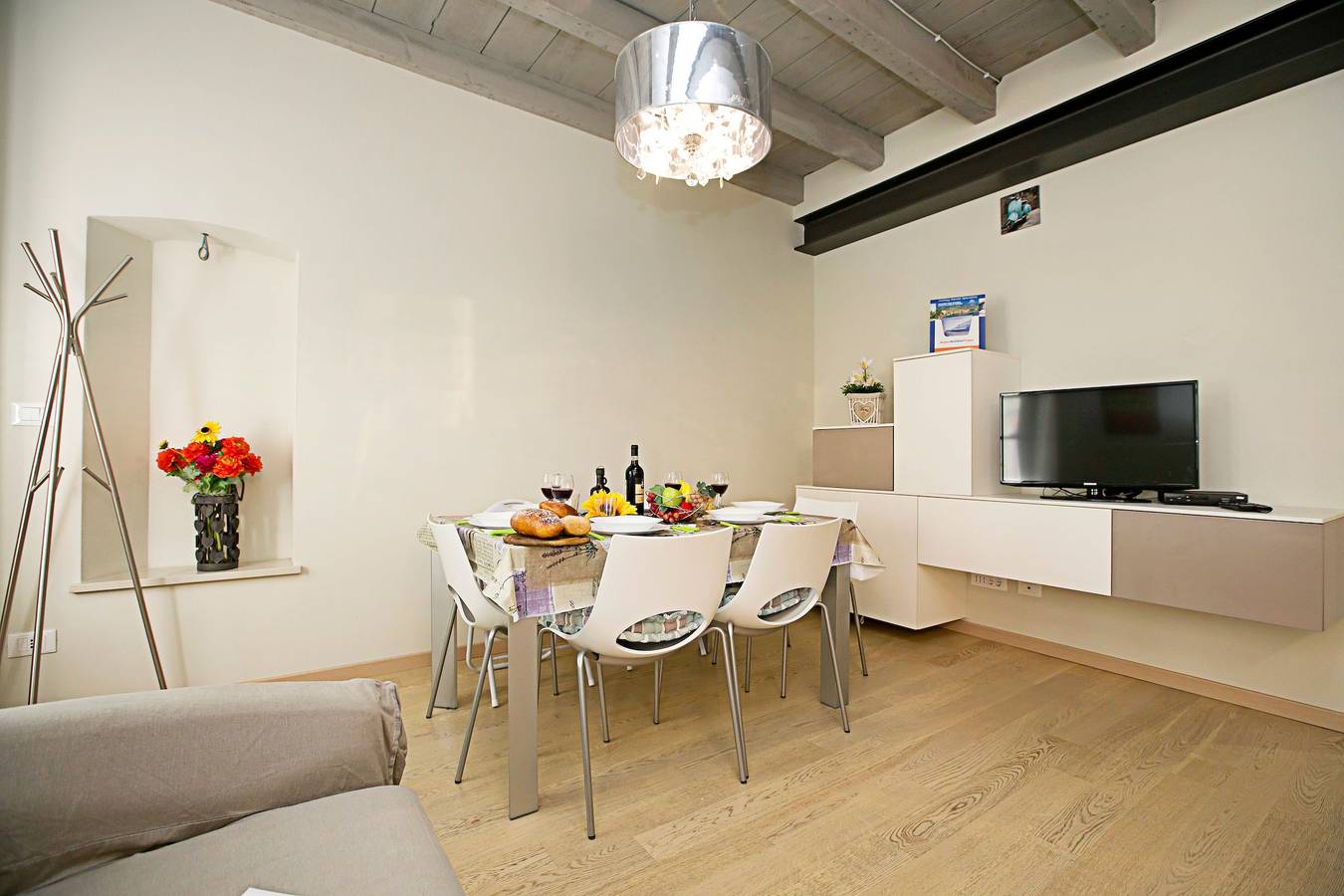 Ganze Wohnung, Residenza Il Cavaliere del Lago in Riva del Garda, Gardasee-Berge