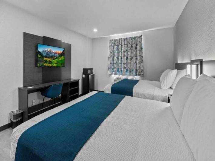 Apartamento entero, 2 camas tamaño queen | No fumadores, microondas in Condado de Adams (CO)