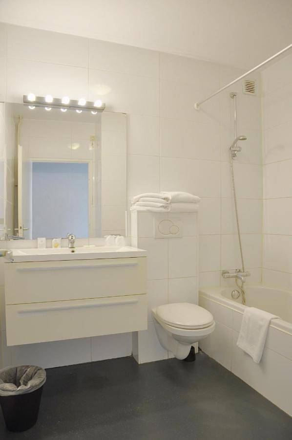 Hôtel pour 3 personnes, avec Balcon et Terrasse à Leiden - 2
