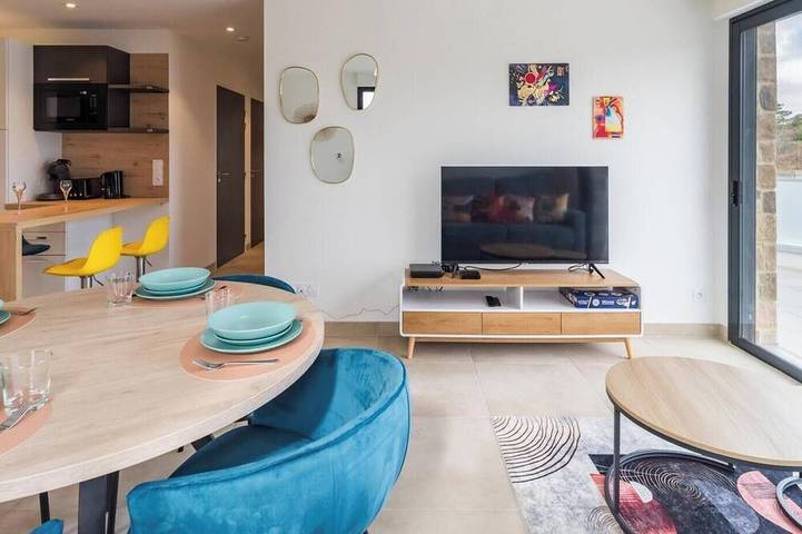 Gîte pour 6 personnes, avec balcon dans Plage Saint-Guirec