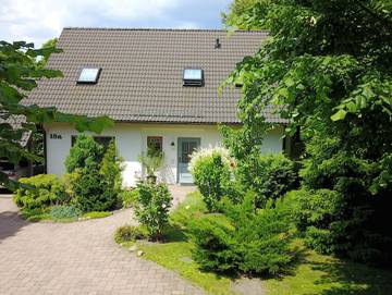 Ferienwohnung für 4 Personen, mit Garten und Balkon, mit Haustier in Großräschen