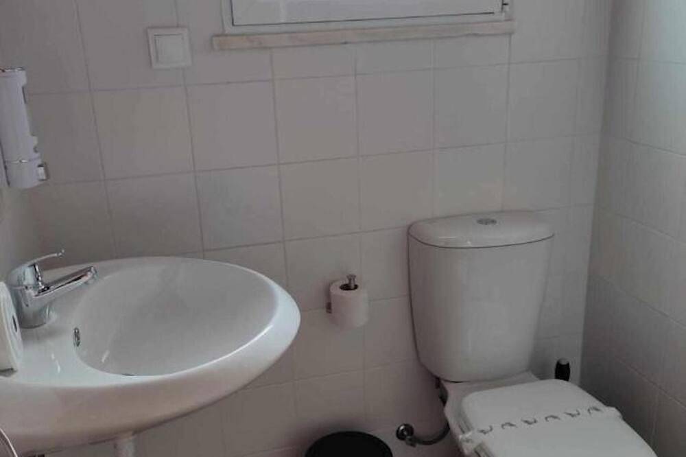 Homerez - Casa Climatizada en Redondo - Confort Moderno in Redondo, Distrito de Évora