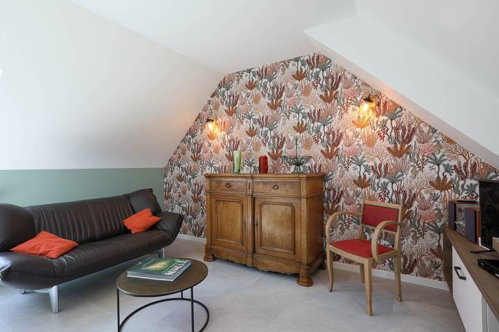 Appartement entier, Appartement 'Kerli Cosy' avec vue sur la mer, jardin privé et Wi-Fi in Trévou-Tréguignec, Côte de Granit Rose
