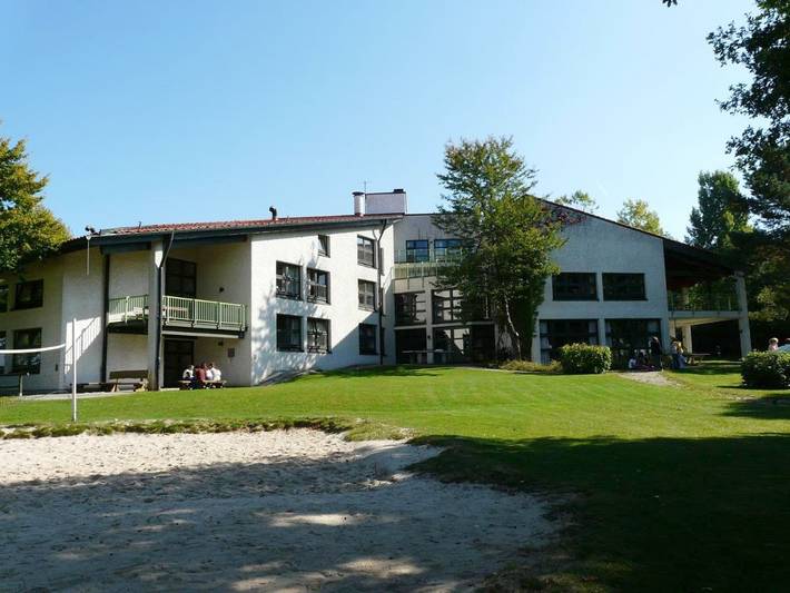 Hostel für 4 Personen, mit Terrasse und Garten