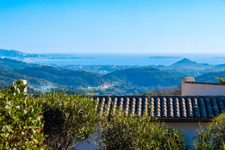Villa pour 8 personnes, avec jardin, animaux acceptés dans Massif de l'Esterel - 3