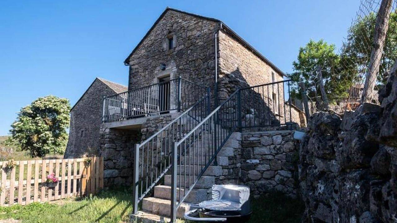 Apartamento vacacional entero, Ferienwohnung für 4 Personen in Fraissinet-de-Fourques in Fraissinet-de-Fourques, Cevenas