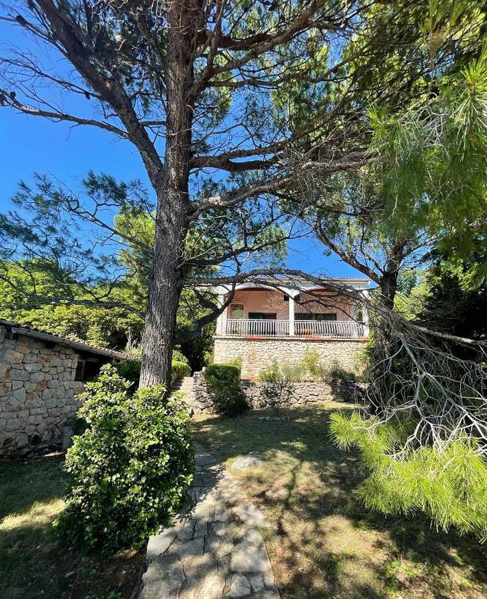 Ferienhaus für 4 Personen, mit Terrasse und Garten sowie Ausblick