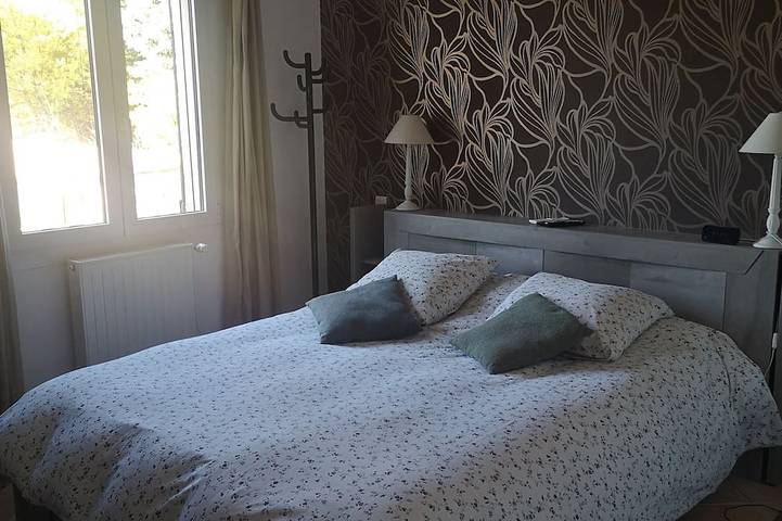 Location de vacances pour 6 personnes, avec jardin et terrasse, animaux acceptés à Pierrevert - 3