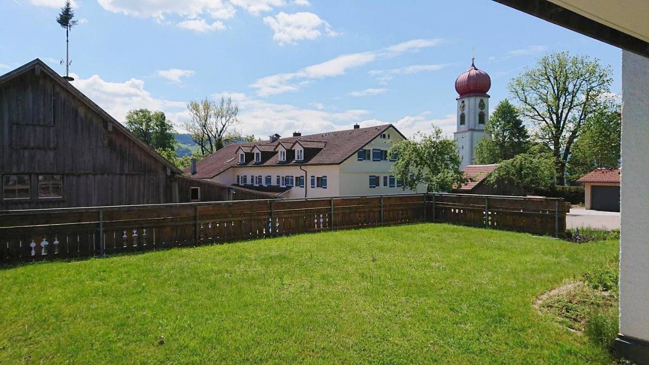Ganze Wohnung, Apartment with Terrace in Scheidegg, Bayerisch Schwaben