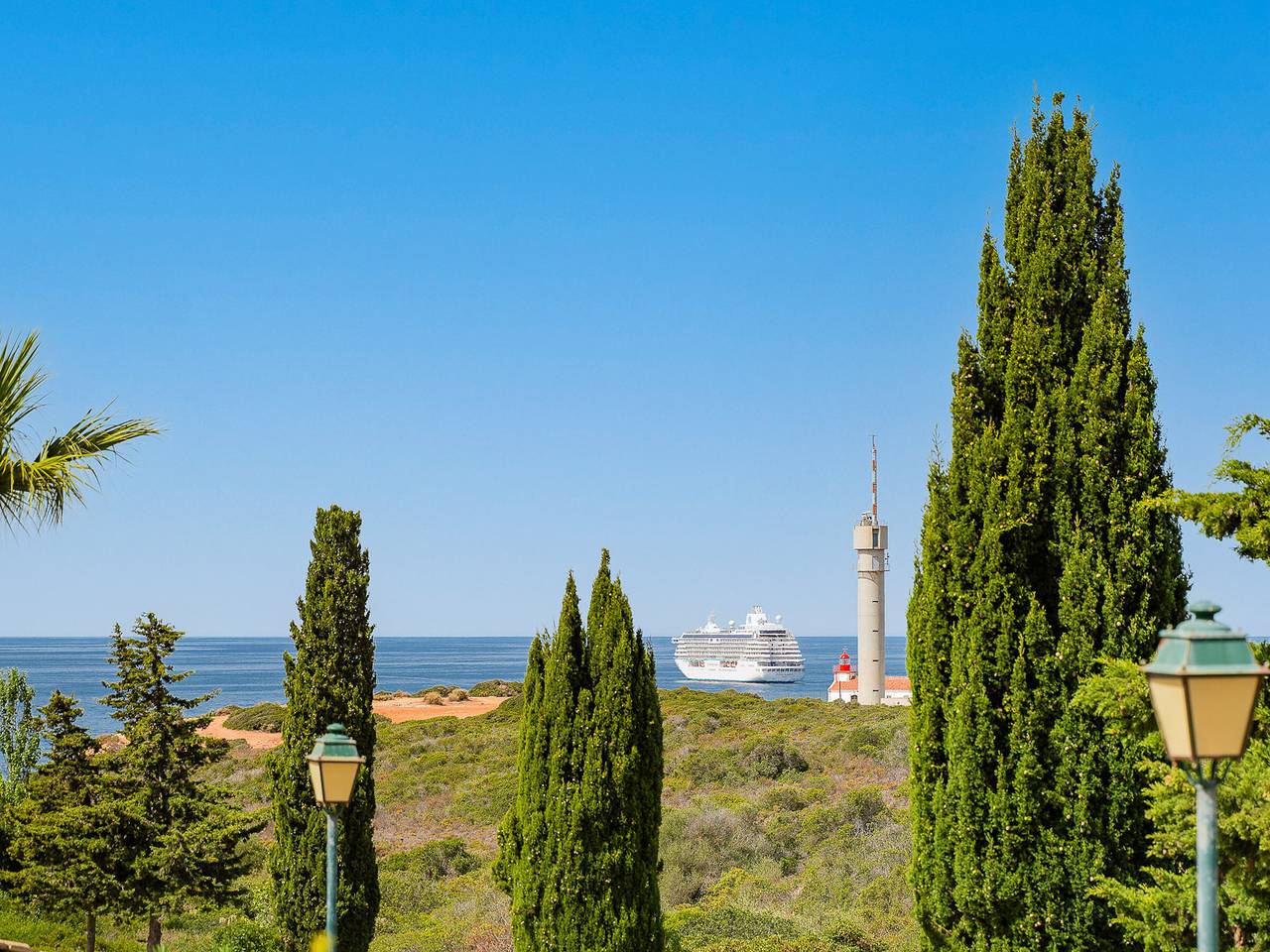Ganze Wohnung, Gemütliche 1-Zimmer-Wohnung nahe Ferragudo-Stränden in Ferragudo, Faro Distrikt