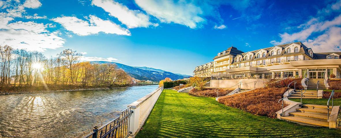 Hotel für 3 Personen, mit Balkon und Terrasse sowie Garten und Pool in Lienz - 2