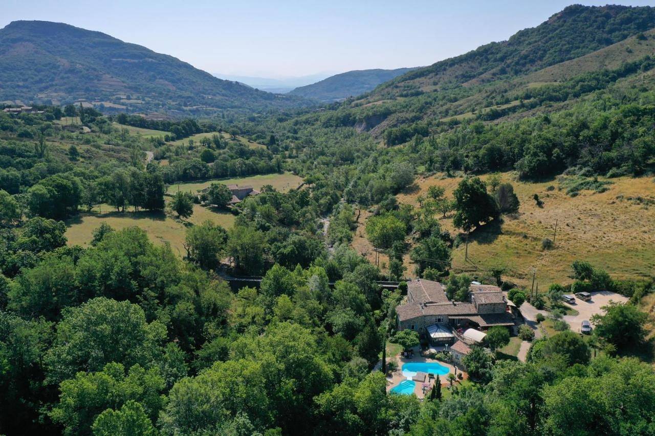 Double or Twin Room in Saint-Martin-sur-Lavezon, Privas (arrondissement)