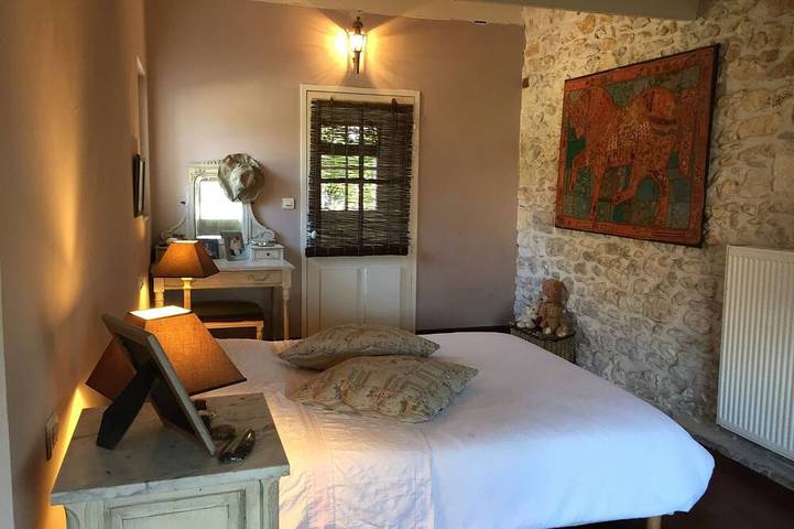 Gîte pour 10 personnes, avec jardin et terrasse ainsi que jacuzzi et piscine à Saint-Laurent-Médoc - 2