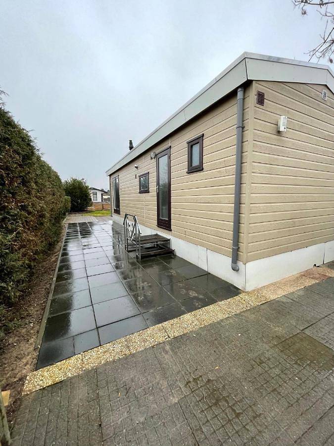 Ferienhaus für 4 Personen, mit Terrasse und Garten sowie Pool in Opmeer - 2