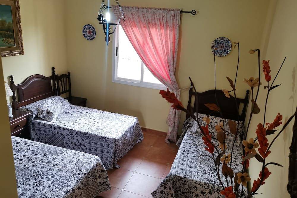 Landelijk Huis Met Zwembad, Chalet Giralda. in Pizarra, Málaga Provincie