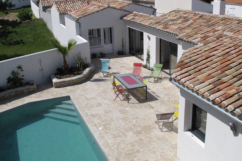 Maison De Vacances pour 10 Personnes dans La Couarde-sur-Mer, Côte des Fleurs