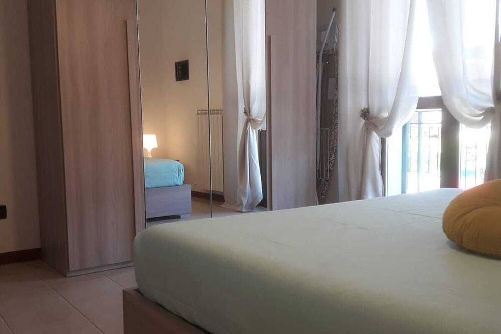 Ganze Wohnung, Giacomo Leopardi Ferienhaus in Cavaion Veronese, Gardasee-Berge