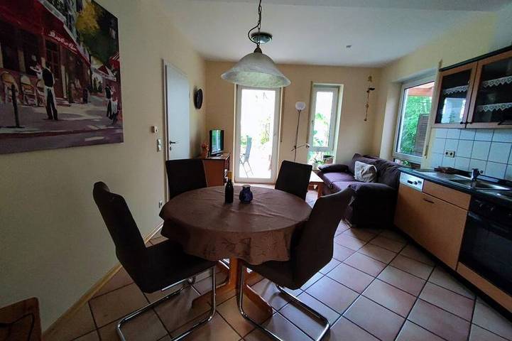 Ferienwohnung für 3 Personen, mit Sauna und Garten in Leinsweiler - 4