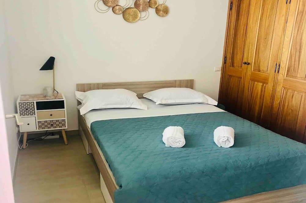 Appartement entier, Santa Lina - Magnifique T2 à 200m de la plage in Ajaccio, Golfe D'Ajaccio
