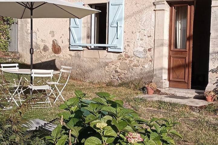 Location de vacances pour 6 personnes, avec balcon et jardin à Bordères-Louron - 3